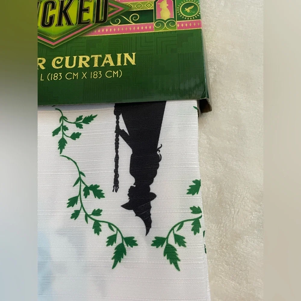 NWT Wicked Witch Elphaba Shower Curtain